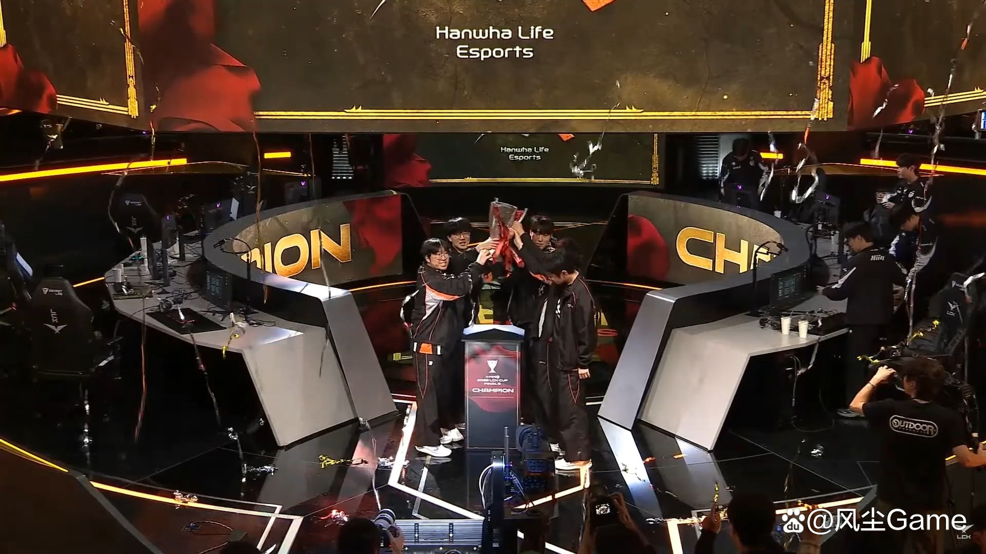 HKA横扫TES，ShowMaker单局斩获MVP宿命之战八强赛，点燃全场激情的简单介绍