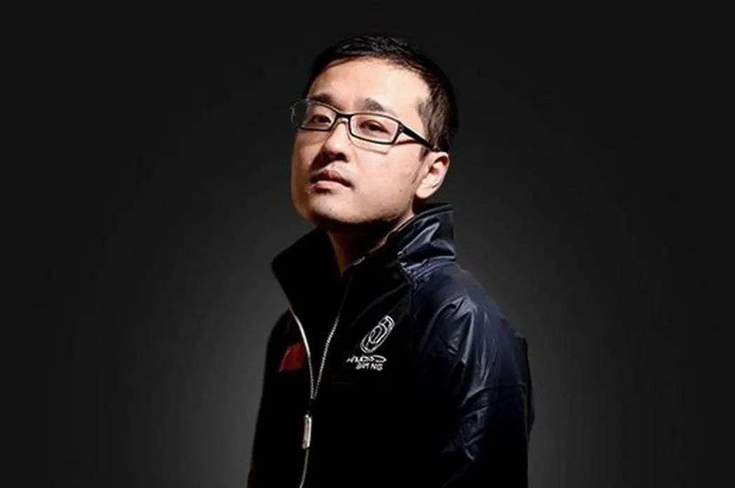 BRO鏖战DFM,Uzi打出惊人五杀激烈交锋成都决赛之夜,引爆全场热议 BRO鏖战DFM,Uzi打出惊人五杀激烈交锋成都决赛之夜,引爆全场热议