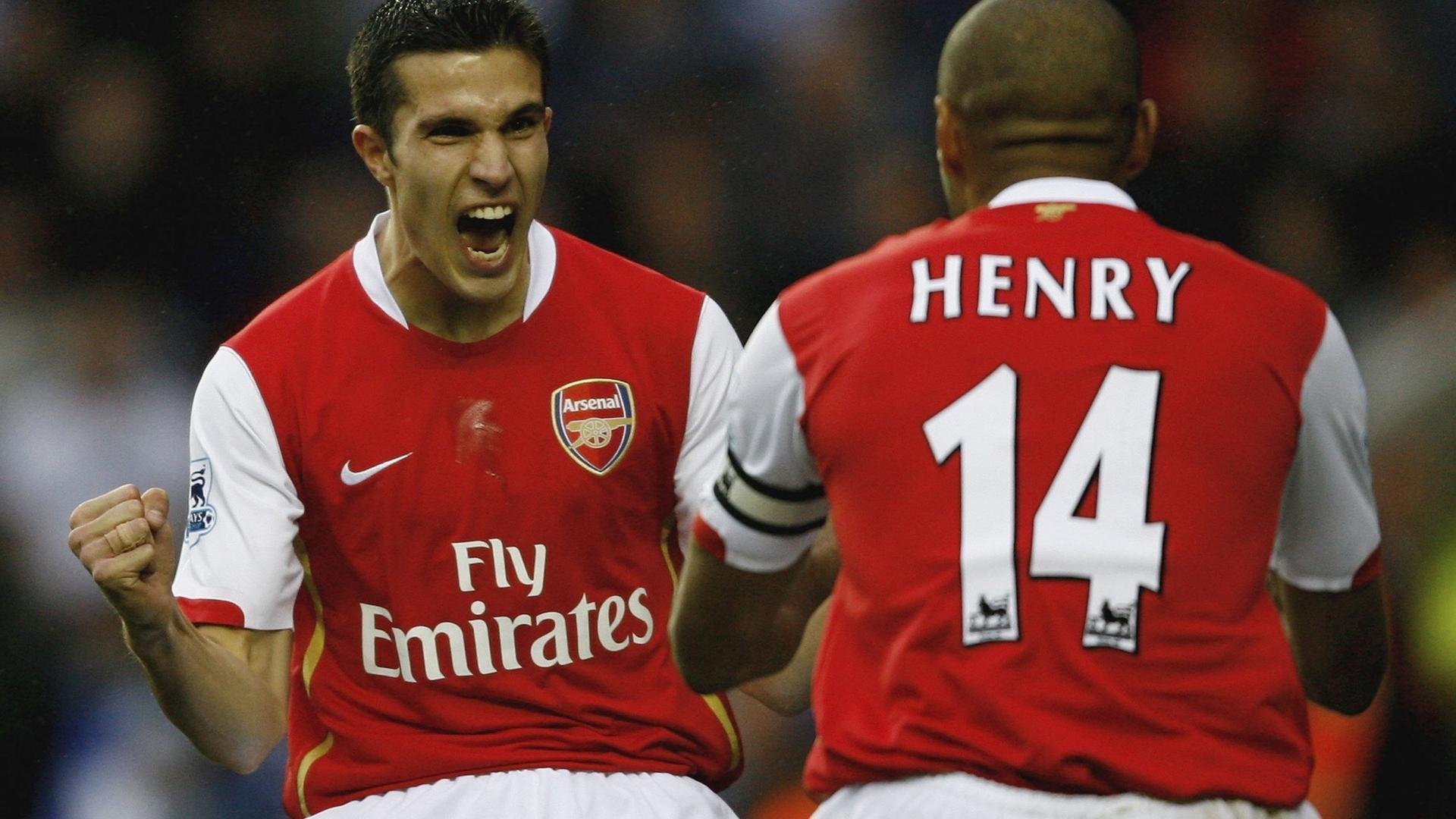 钢铁防线定乾坤!德国战车碾过巴黎,巴斯托尼一夫当关铸就欧冠经典